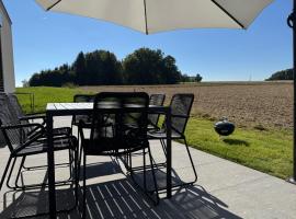 Resort Winklfeld 8b, hotel i Oberndorf bei Schwanenstadt