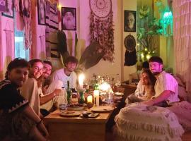 Buddha house 2, hotel in Kasol