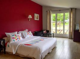 Chambres d'hôtes Le Moulin de Vrin, hotel near Vallée de Germiny Golf Course, Sancergues