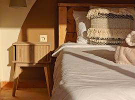 DESERT Ezuz，位于‘Ezuz的酒店