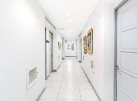 RedDoorz near Cebu Metropolitan Cathedral, hotel in Adlawon