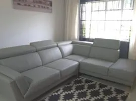 Cozy cottage in the city