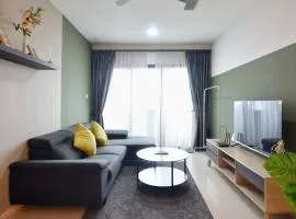 Comfortable City Stay at Suasana Suites JB