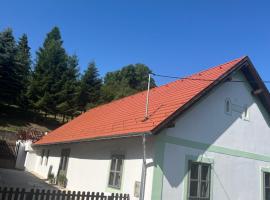 NeuHaus Apartman, hotelli kohteessa Úrkút