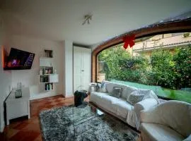 Daphne Experience - Home, Harmony and Garden