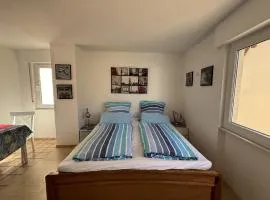 Pension Yachthafen, Nikolausufer 40