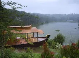 Karlad Lake Resort