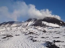 LN ETNA HOUSE-villa ad uso esclusivo