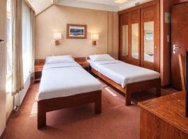 Dom Oliwski, khách sạn ở Gdańsk