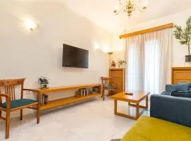 Soul of Sun - Large 85sqm Luxury Apartment with Balcony in Chania City Center