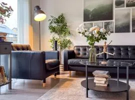 New Modern Detached House with 5bdr Glasgow