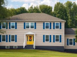 4BR Spring Retreat I Hiking, Wineries & Fresh Air, Hotel in Sussex