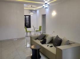 Danny luxury Apmts, hotel en Mobushipe