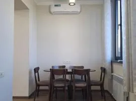 Apartment for Comfort Stay in Yerevan by LA