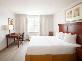 Seffner Inn and Suits، فندق في Seffner