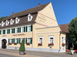 Hotel Scheidels Kranz, hotell i Kenzingen