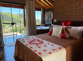 Pousada da Cachoeira - Chalé Refúgio nas Montanhas, hotel in Camanducaia
