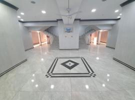 Apartament Modern, хотел в Valcea