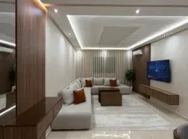 Moderne Wohnung mit Terrasse und Garage - 5min zum Stadion!