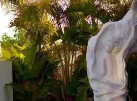 Ilio Boutique Swim Up Rooms