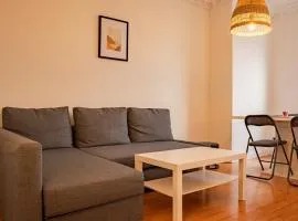 Luxus Apartment im Goetheviertel mit Badewanne, Regendusche WLAN uvm