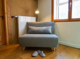 5Sterne Ferienwohnung im Fachwerk mit Bergblick in Alleinlage und großem Garten, Infrarotkabine, hotelli kohteessa Humberg