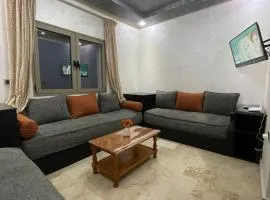 1BR in City Center - Fiber WiFi & Free Parking