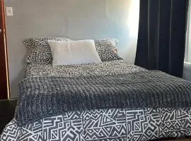 Cozy room with kitchenette and private bathroom