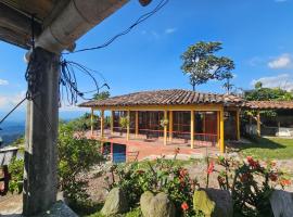 Perla del Ruiz, hotel i Manizales