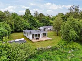 Holiday Home With Views Over Arresø Lake, ξενοδοχείο σε Frederiksværk