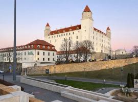 Old Town Terrace Studio under Bratislava Castle - AC - WiFi, Hotel in Bratislava