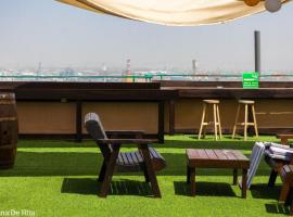 City Center Apartments, khách sạn ở Haifa