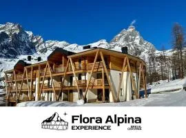 FLORA ALPINA EXPERIENCE - "Ski-to-Door" Brand New Chalet Apartments with Indoor Garage and Mountain View