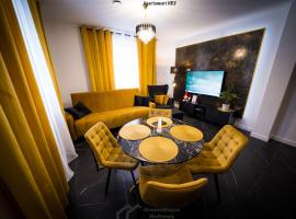 Dream House Naftowa, hotel met parkeren in Ustrzyki Dolne