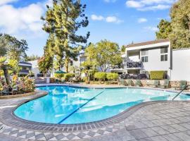 A Tranquil Retreat in Tarzana CA, Hotel in Stadtteil Tarzana