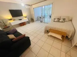 Cozy studio with garden terrace Didier neighborhood