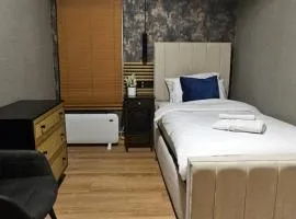 Amber Single Room17 Self Check-In Accommodation