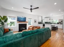 The Terra Haus - 4Bedroom Modern Boho Retreat