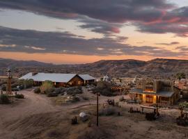 The Outlaw By The Cohost Company, hotel in Pioneertown