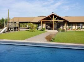 Parcela en lago Rapel - Las Cabras, hotel em Las Cabras