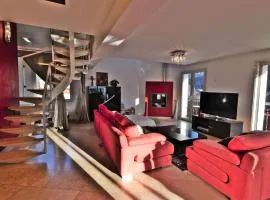 Grand appartement pour 8 pers. au cœur du Grand-Bornand - FR-1-458-269