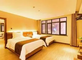 James Joyce Coffetel· Zhengzhou Wenhua Road Technology Market