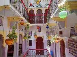 Nukkad Guest House Near Lake Pichola