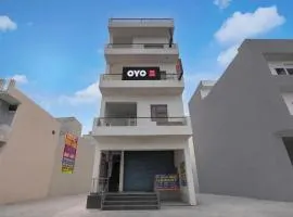 SPOT ON Cb 24 Guest House