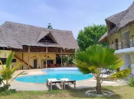 Bush Paradise Kiwengwa