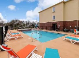 Comfort Inn & Suites Fredericksburg