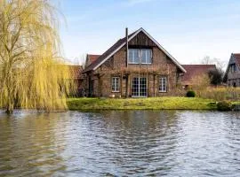 Gemütliches Fachwerkhaus am See mit Kamin