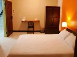 市區背包客棧 有套房可包棟