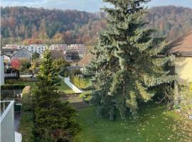 Your exclusive 2 room & 2 bathroom natural holiday home, hotel in Winterthur