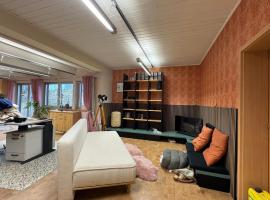 Momo Den, hotel en Blomberg